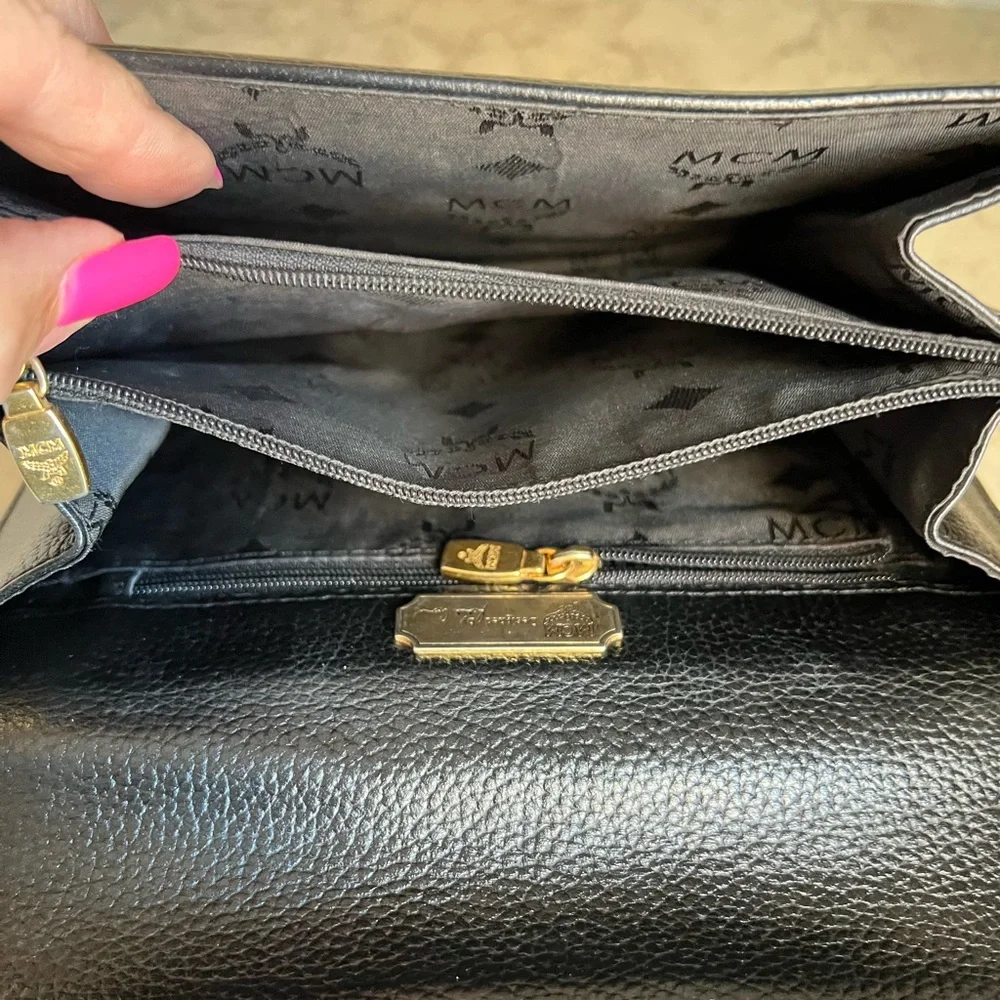 Vintage MCM Crossbody - Black Leather - Picture 5 of 16